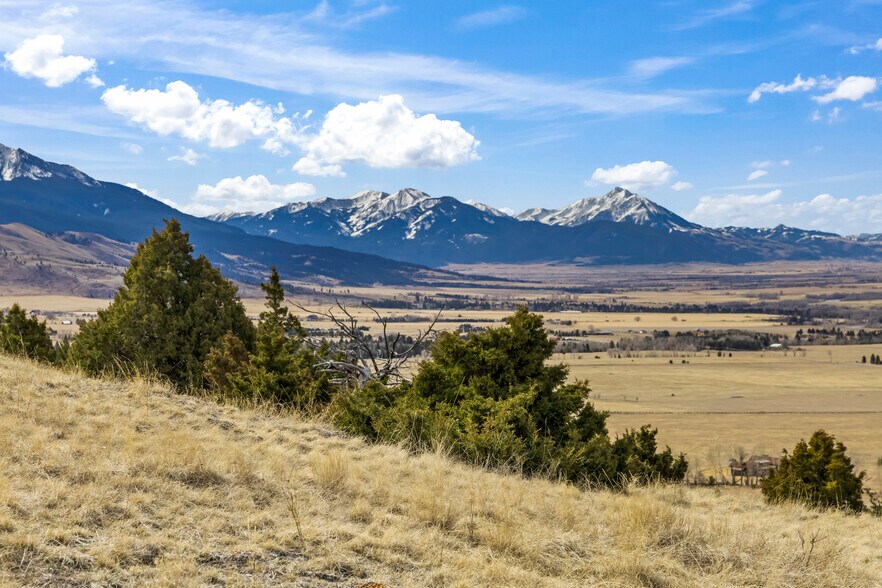 NHN (Parcel A-2) Suce Creek Road, Livingston, MT à vendre - Photo du bâtiment - Image 2 de 53