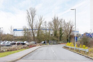 Plus de détails pour 100 Avenue East, Braintree - Industriel à louer