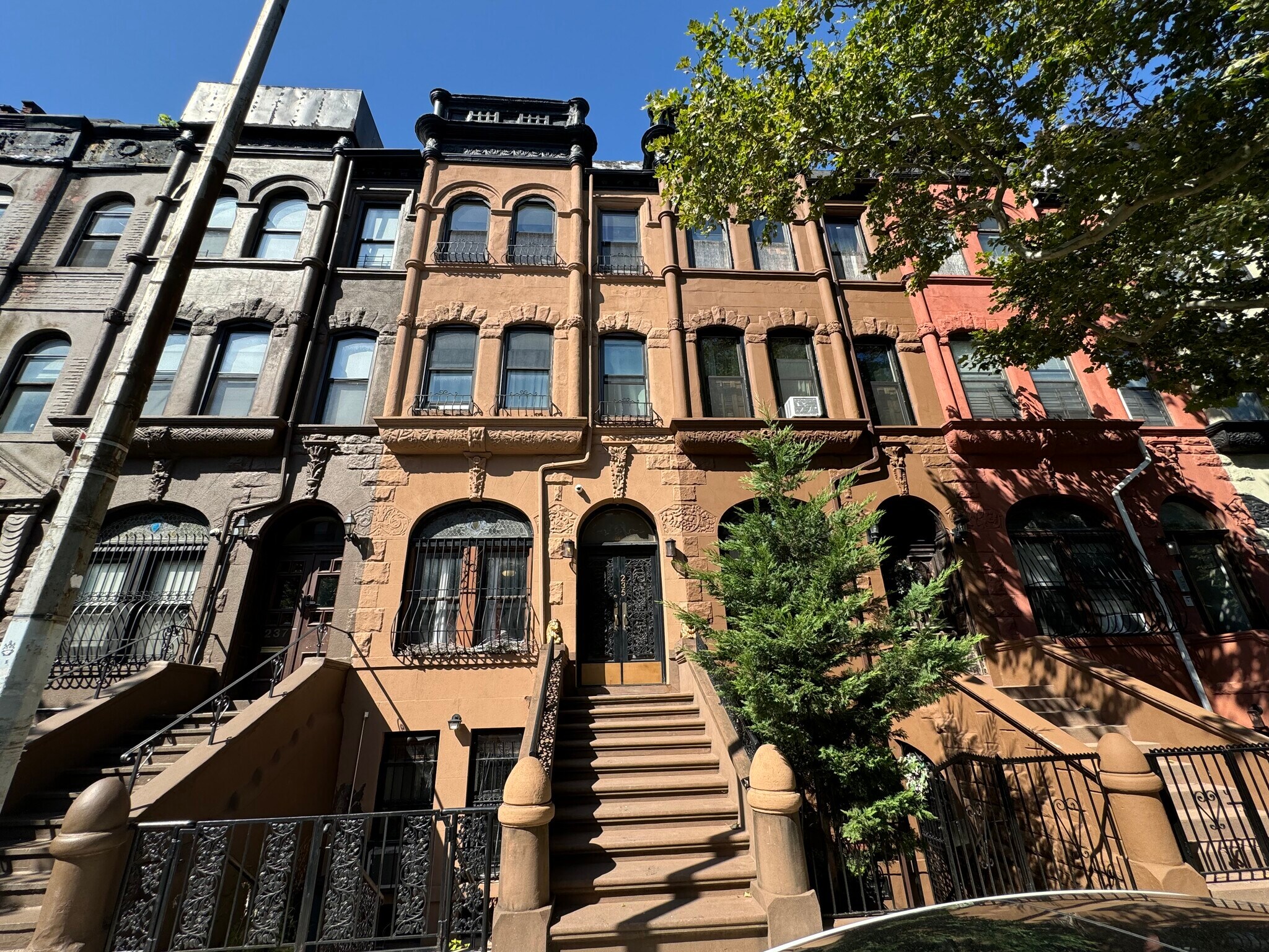 235 W 136th St, New York, NY for sale Primary Photo- Image 1 of 11