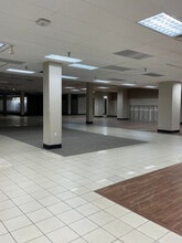 1305 Airline Rd, Corpus Christi, TX for lease Building Photo- Image 2 of 6