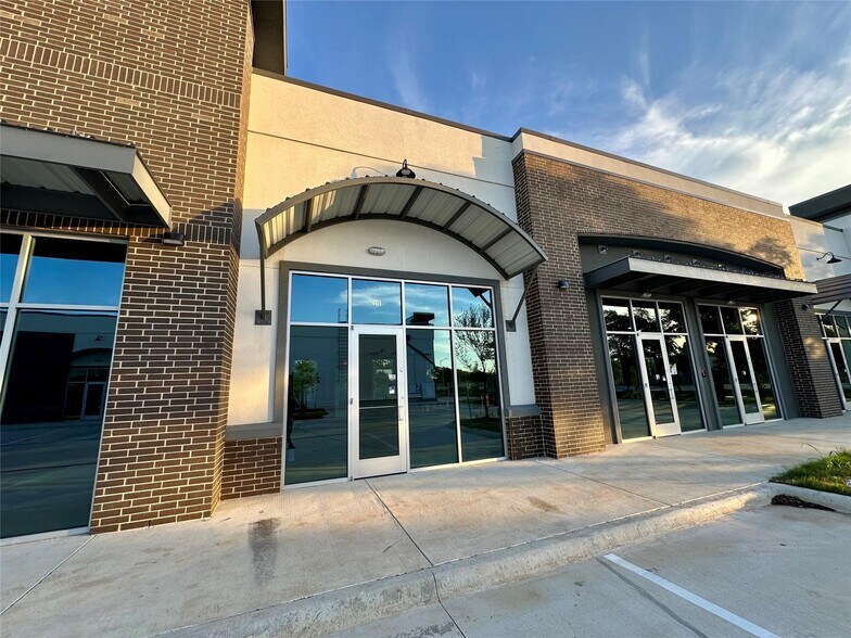 610 Brashear Ln, Cedar Park, TX à louer - Photo du bâtiment - Image 2 de 6