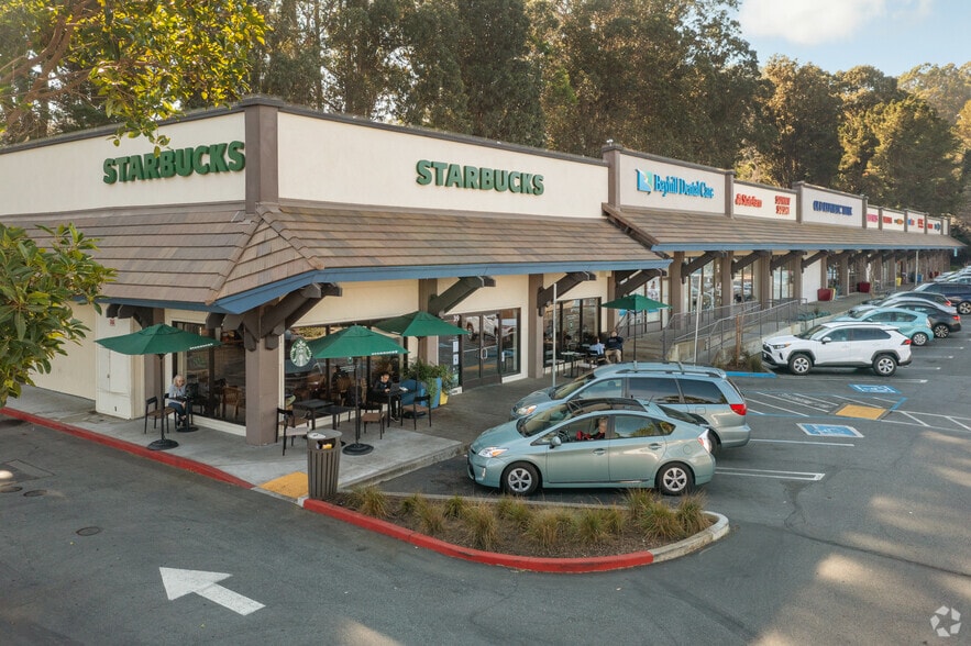 12 Bayhill Shopping Center, San Bruno, CA for lease - Primary Photo - Image 1 of 4