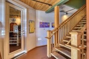 450 Lewis Street entry