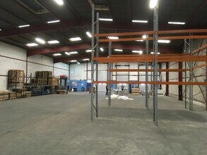 Flex in Lisses for lease Interior Photo- Image 1 of 8