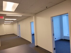 1 Blue Hill Plz, Pearl River, NY for lease Interior Photo- Image 1 of 4