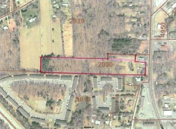 6136 University Pky, Winston-Salem, NC à vendre Photo du bâtiment- Image 1 de 4