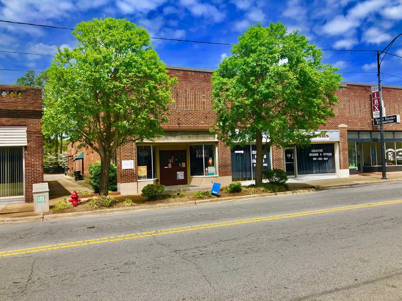 150 W Main St, Williamston, NC à vendre - Photo du bâtiment - Image 1 de 1