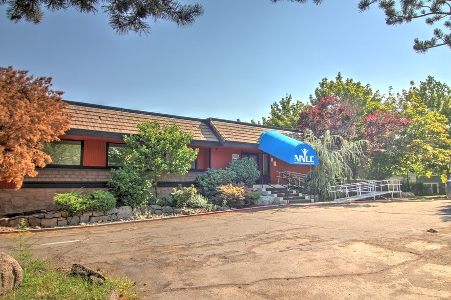 1400 Wedekind Rd, Reno, NV à vendre - Photo du bâtiment - Image 2 de 28