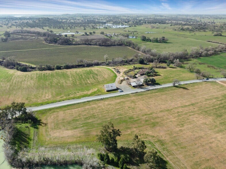3270 Jackson Valley Rd, Ione, CA à vendre - Photo du bâtiment - Image 3 de 29
