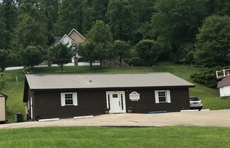 More details for 950 Little Coal River Rd, Alum Creek, WV - Office for Sale