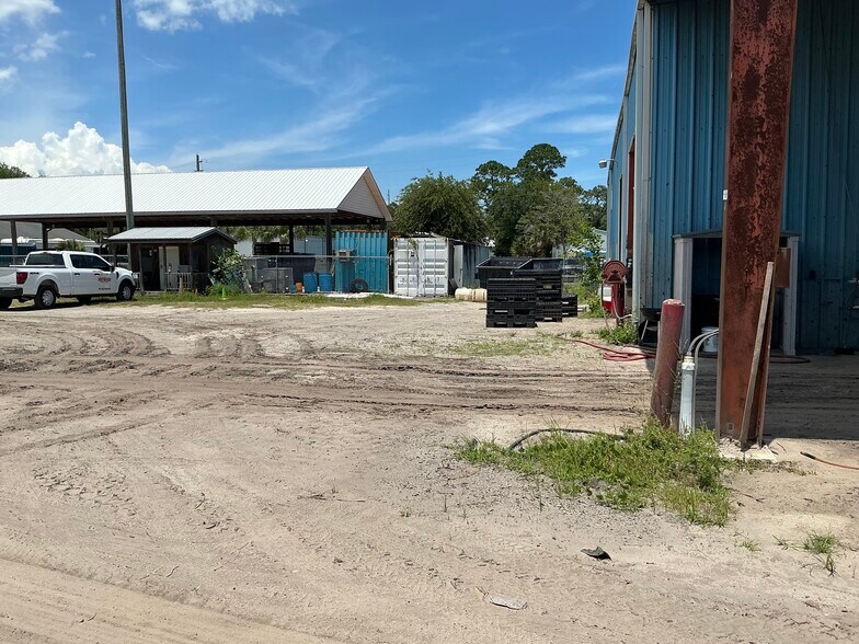310 Mealy St, Atlantic Beach, FL à louer - Photo du bâtiment - Image 2 de 33