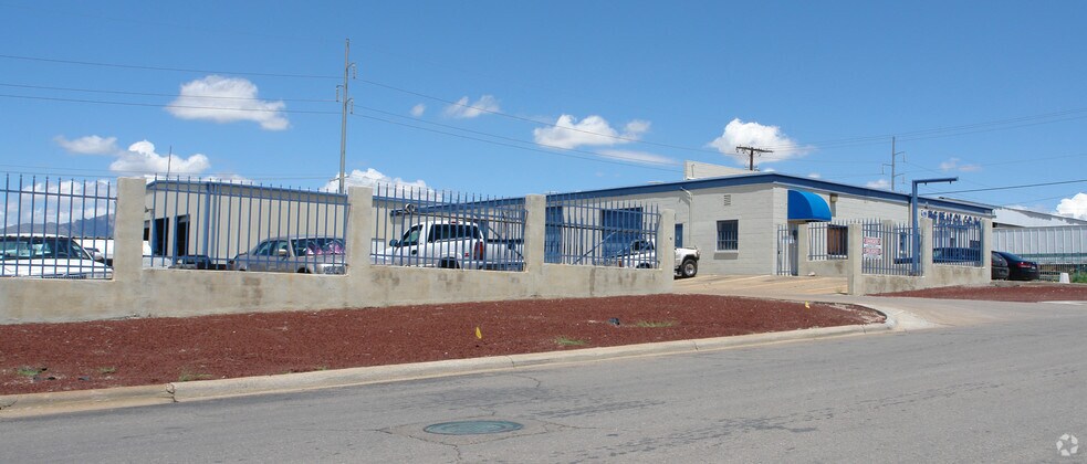 1025 Wall St, El Paso, TX à vendre - Photo du bâtiment - Image 2 de 3