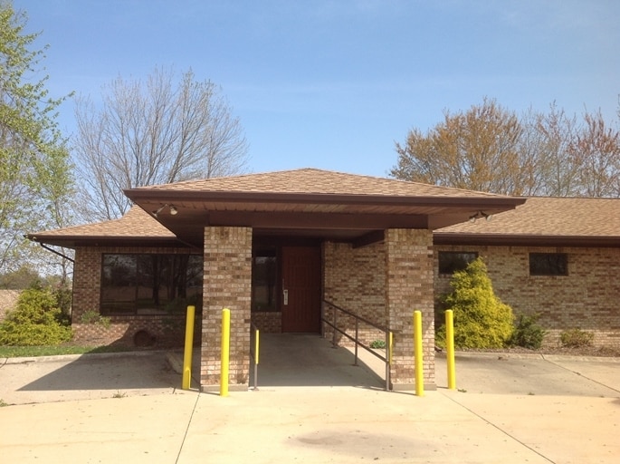 510 W Jackson St, Mulberry, IN à louer - Photo du bâtiment - Image 3 de 14