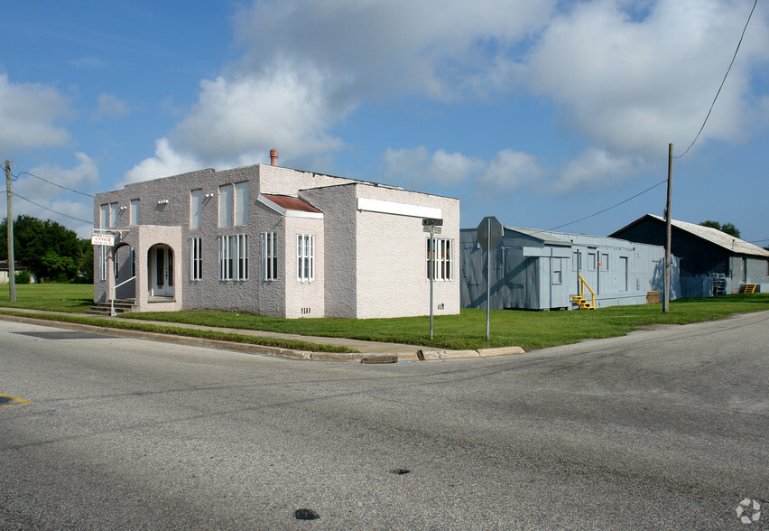 Historic Goldsboro portfolio of 2 properties for sale on LoopNet.ca - Primary Photo - Image 2 of 2