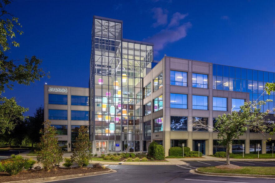 5405 Windward Pky, Alpharetta, GA à louer - Photo du bâtiment - Image 2 de 9