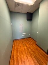 7570 Norman Rockwell Ln, Las Vegas, NV à vendre Photo intérieure- Image 1 de 14