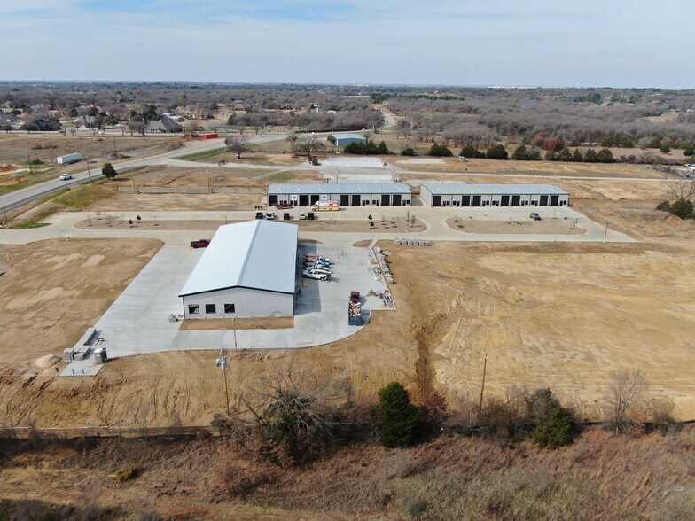 6815 Rendon Bloodworth Rd, Fort Worth, TX à louer - Photo du bâtiment - Image 3 de 20