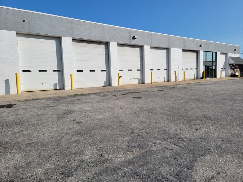 742 Ashland Ave, Folcroft, PA for lease - Building Photo - Image 3 of 18