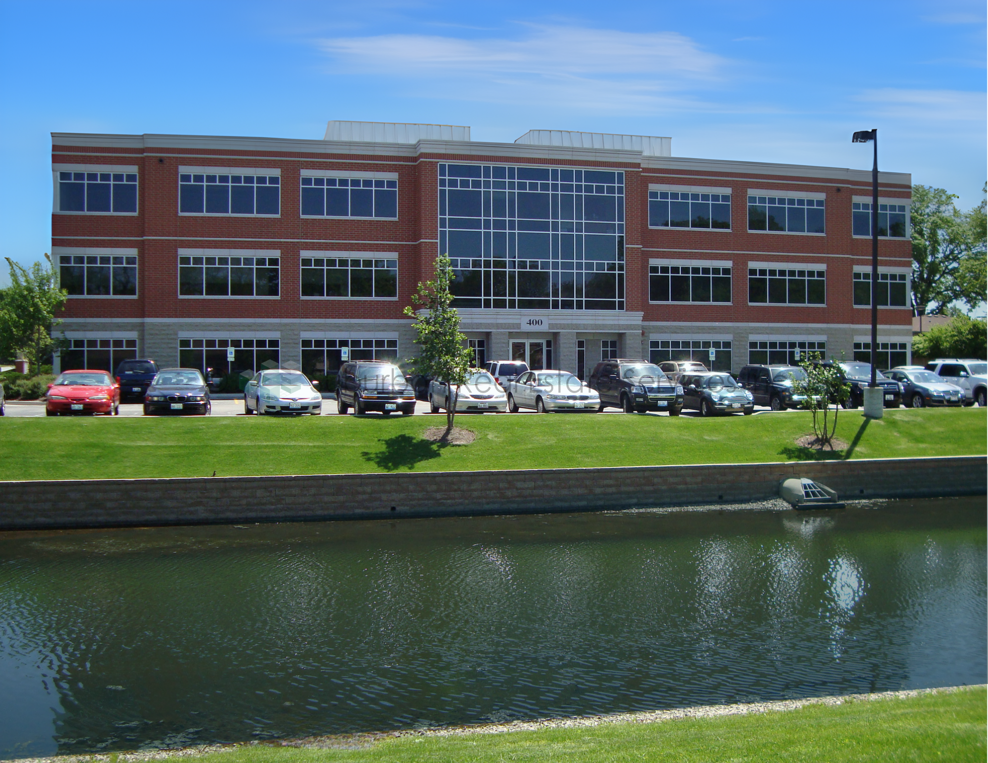 400 S County Farm Rd, Wheaton, IL for lease Building Photo- Image 1 of 7