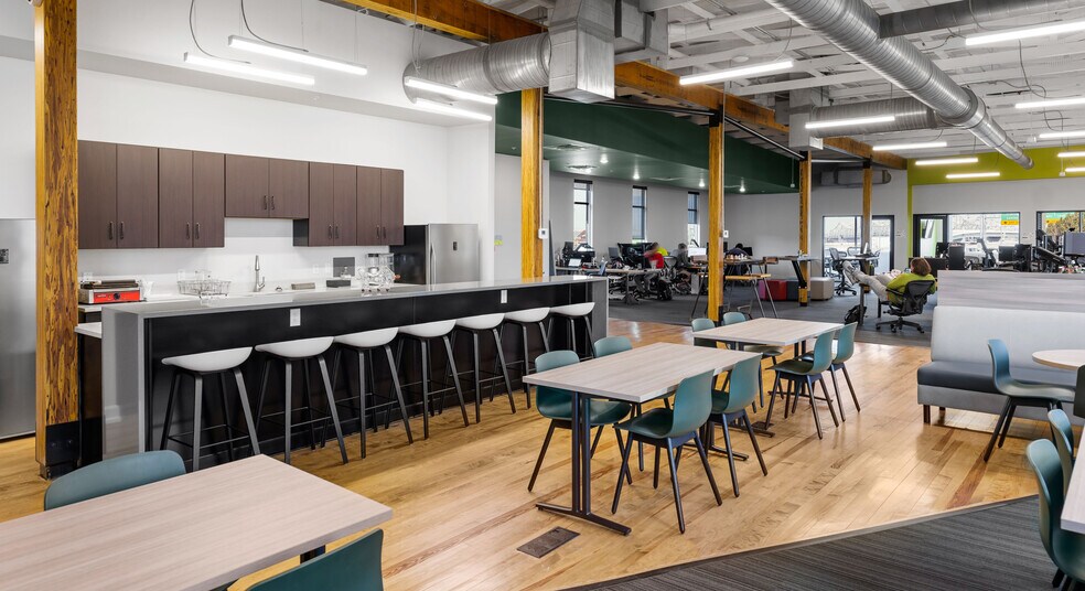 552 E Market St, Louisville, KY à louer - Photo intérieure - Image 3 de 31