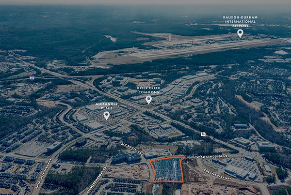 8001 ACC Blvd, Raleigh, NC à vendre - Photo du bâtiment - Image 2 de 3