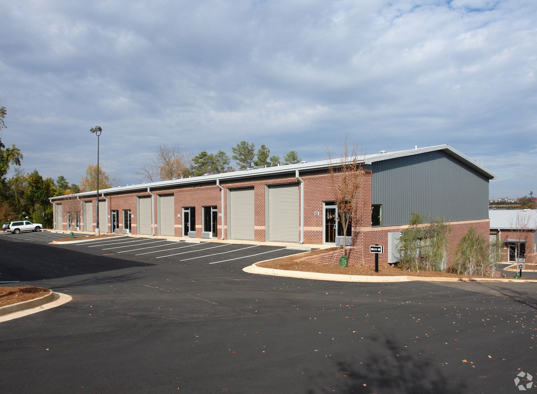 1815 Hembree Rd, Alpharetta, GA for lease Primary Photo- Image 1 of 12