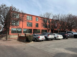 230 N Mosley St, Wichita, KS à louer Photo intérieure- Image 2 de 5