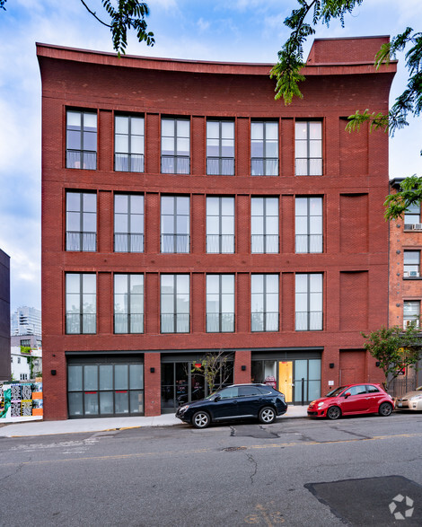 87-89 Grand St, Brooklyn, NY for lease - Primary Photo - Image 1 of 7