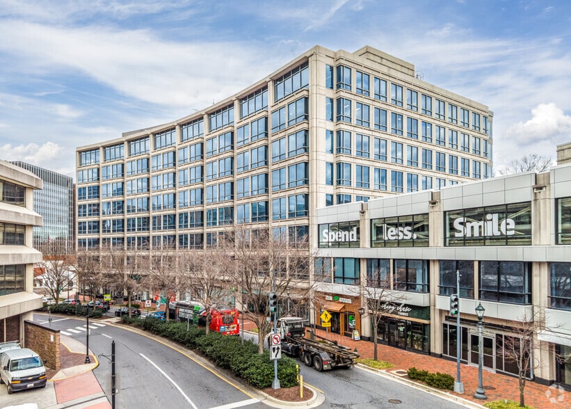 5425-5481 Wisconsin Ave, Chevy Chase, MD for lease - Primary Photo - Image 1 of 14