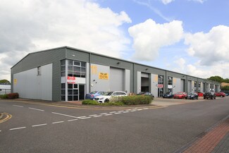 Plus de détails pour Salbrook Rd, Redhill - Industriel à louer