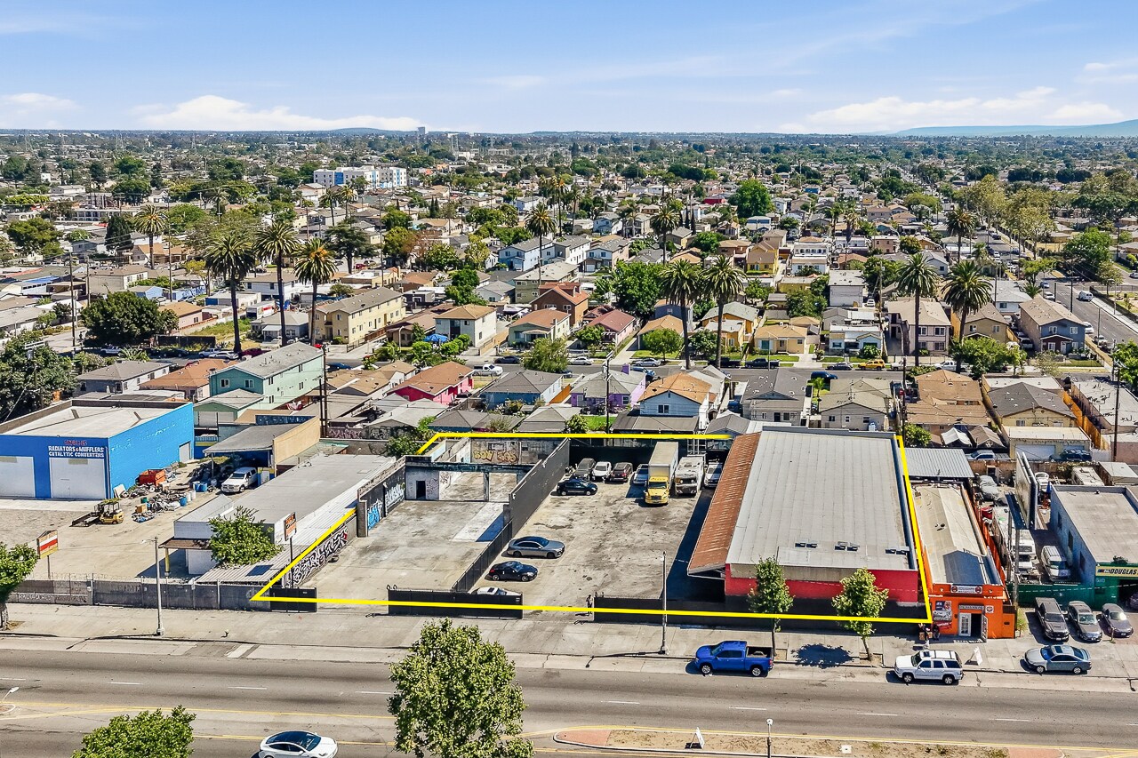 818-828 E Manchester Ave, Los Angeles, CA à vendre Photo du bâtiment- Image 1 de 29