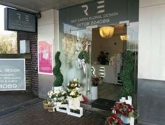 Plus de détails pour Station Rd, Upminster - Commerce de détail à louer