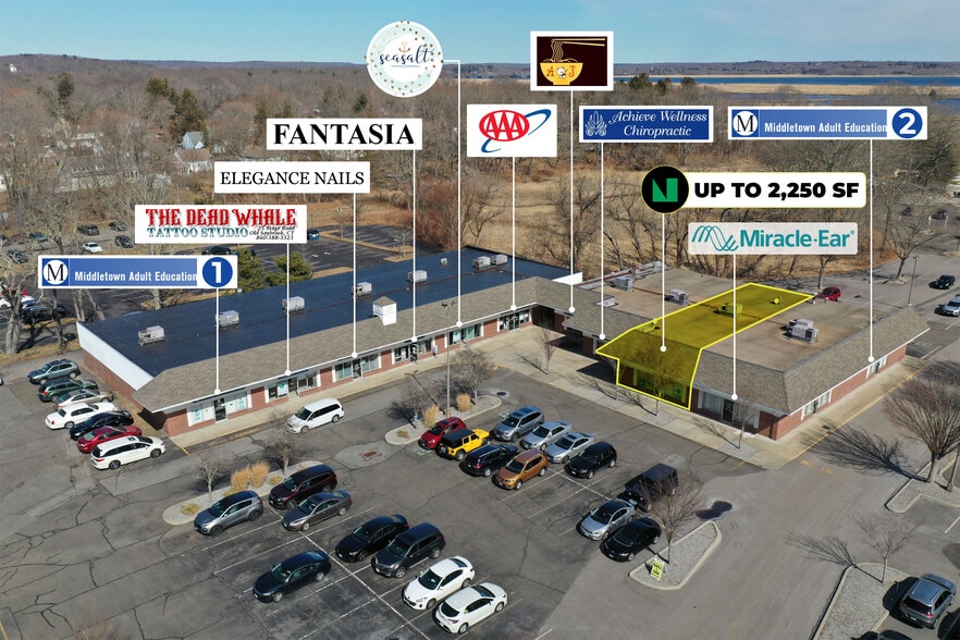 196 Main St, Old Saybrook, CT for lease - Building Photo - Image 2 of 3