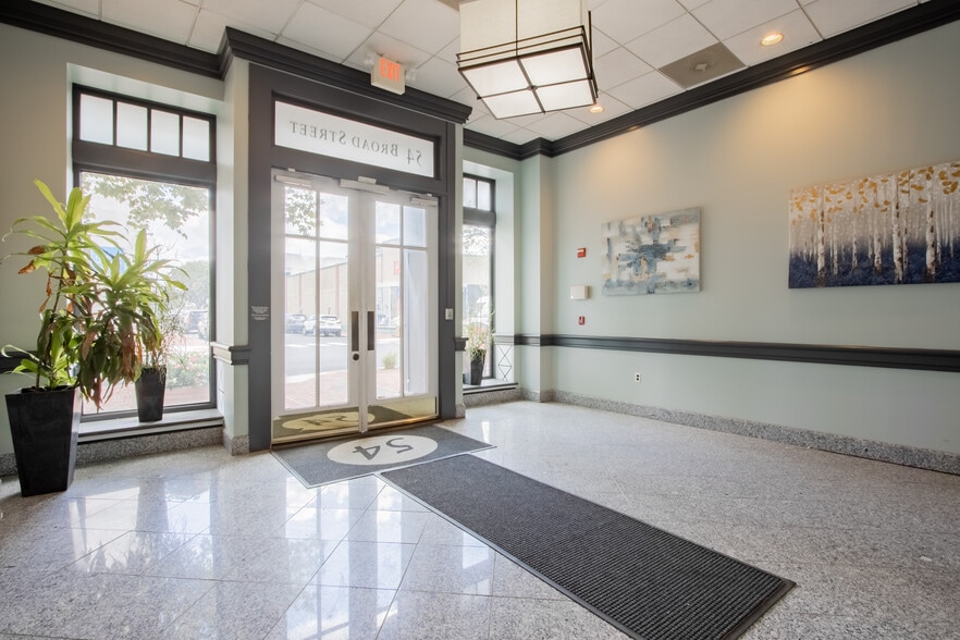52-54 Broad St, Red Bank, NJ for lease - Interior Photo - Image 3 of 7