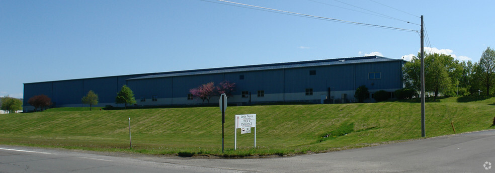 300 Broome Corporate Pky, Conklin, NY à vendre - Photo principale - Image 1 de 1