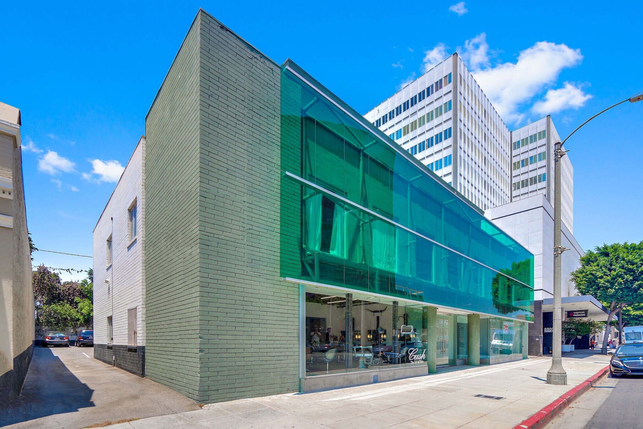 215 S La Cienega Blvd, Beverly Hills, CA à louer Photo du bâtiment- Image 1 de 11