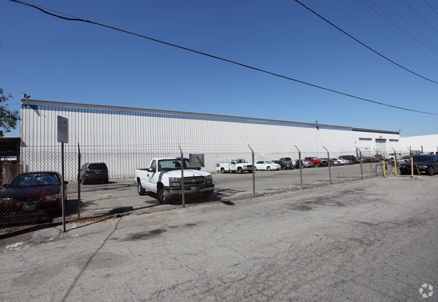 8685 Bowers Ave, South Gate, CA for sale - Building Photo - Image 3 of 4