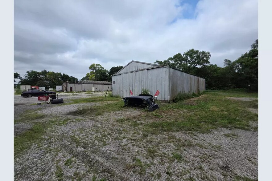 3777 Vermont St, Gary, IN for sale - Building Photo - Image 3 of 10