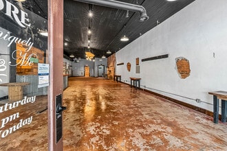 8 E Main St N, Hampton, GA for sale Interior Photo- Image 1 of 13