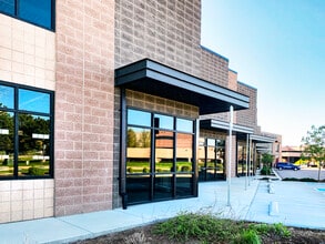 6035 Longbow Dr, Boulder, CO for lease Building Photo- Image 2 of 6