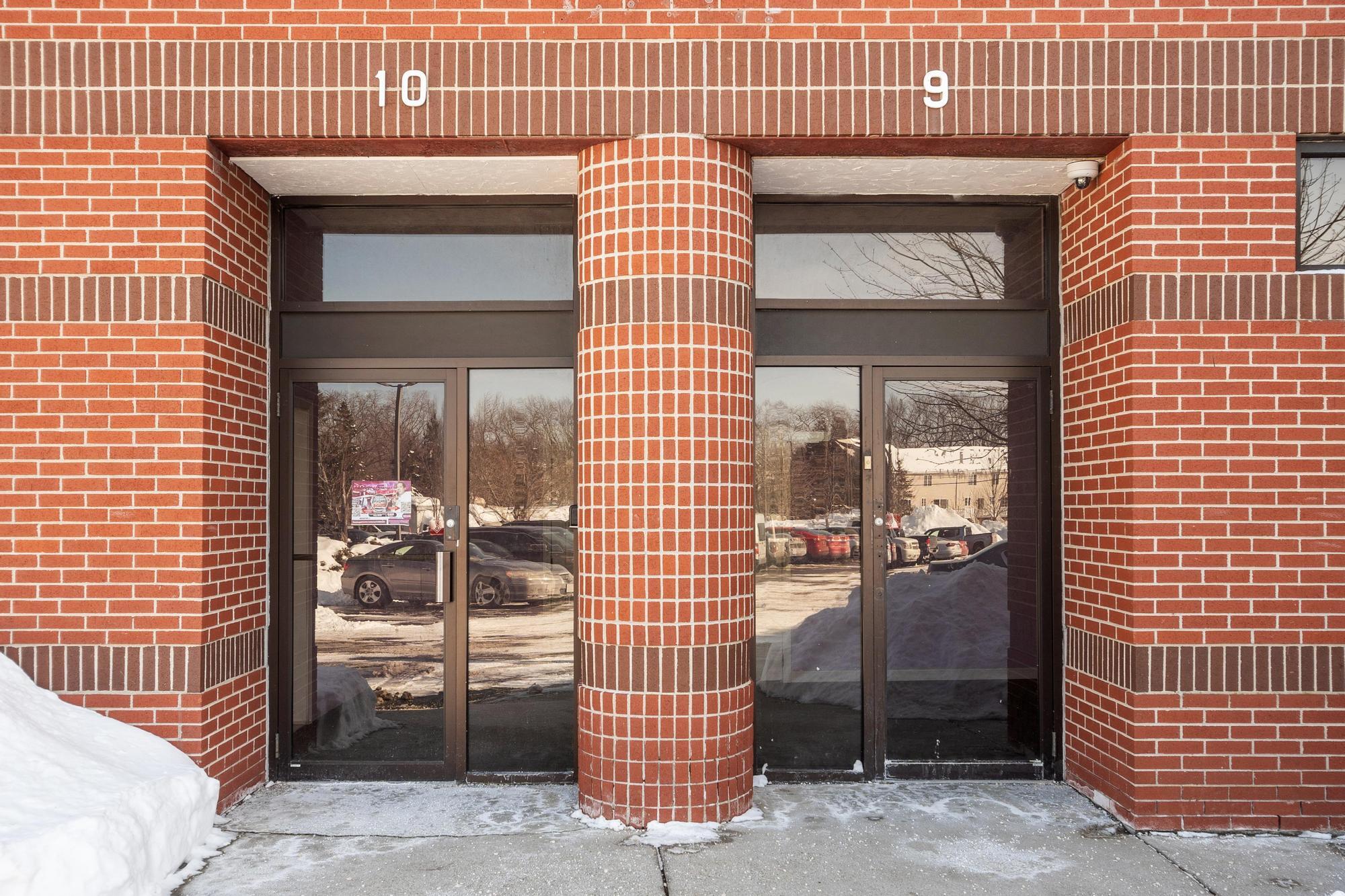 131 Stedman St, Chelmsford, MA for lease Interior Photo- Image 1 of 12