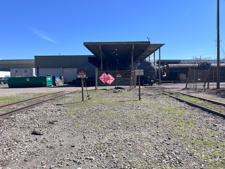 603 Tin Mill Rd, Birmingham, AL à vendre - Photo du bâtiment - Image 2 de 7