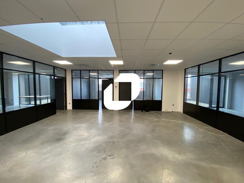 Flex dans Wattrelos à louer - Photo du bâtiment - Image 2 de 7