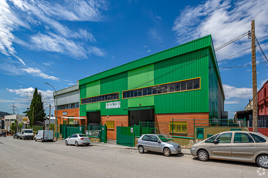 Industrial in Rubí, BAR for lease - Primary Photo - Image 1 of 2