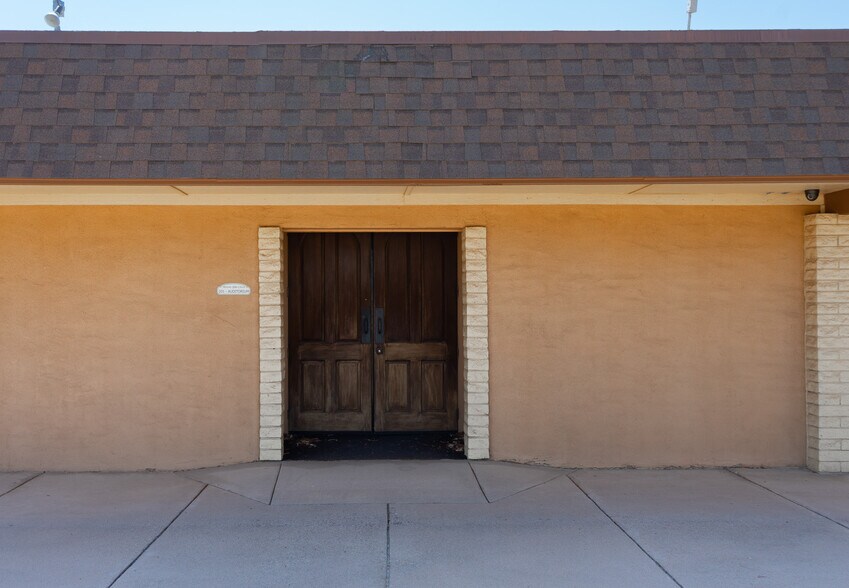 7614 N 43rd Ave, Glendale, AZ à vendre - Photo du bâtiment - Image 3 de 9
