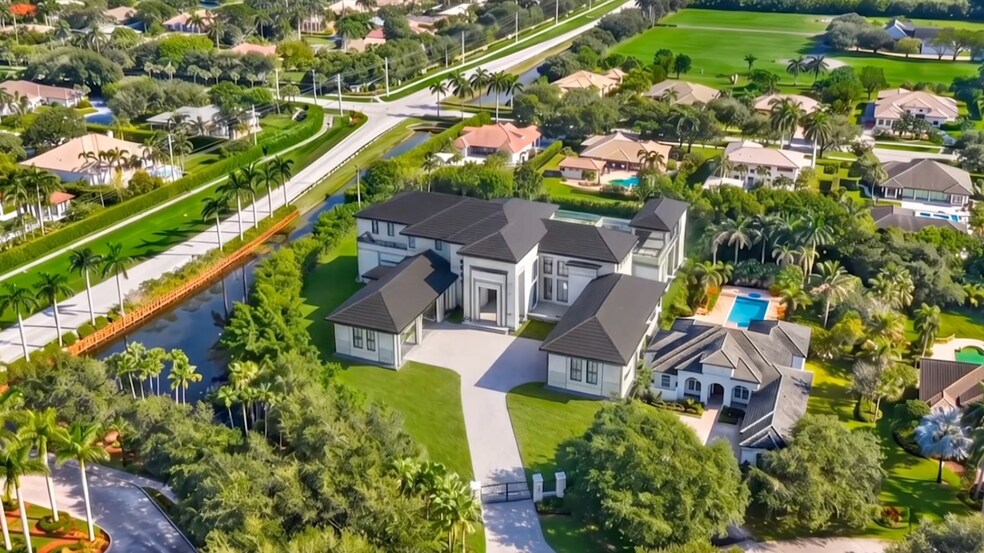 12981 Kapok Ln, Davie, FL à vendre - Photo du bâtiment - Image 3 de 15