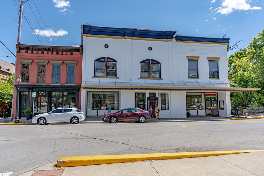 101 St Clair St, Frankfort, KY à vendre - Photo du bâtiment - Image 1 de 1