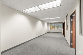 1112 E Copeland Rd, Arlington, TX for lease Interior Photo- Image 2 of 6
