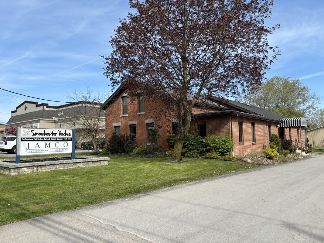 8680 Main St, Williamsville, NY for lease Primary Photo- Image 1 of 5