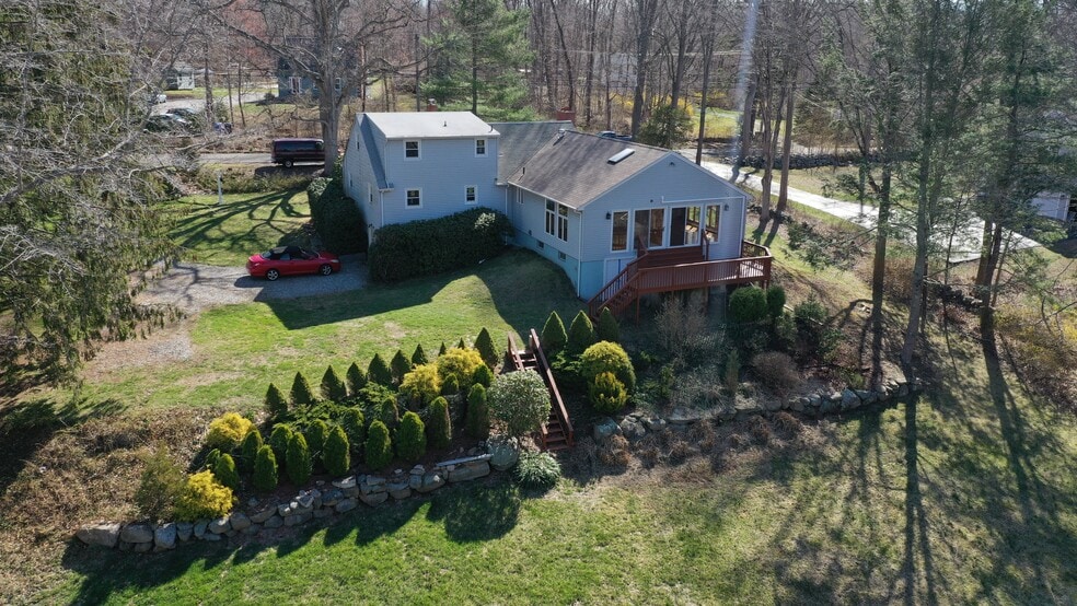 441 Opening Hill Rd, Madison, CT for sale - Building Photo - Image 2 of 10